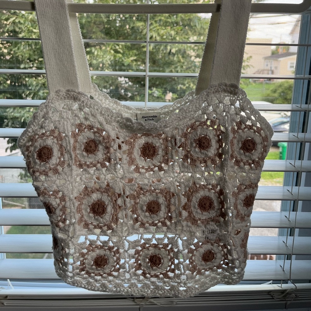 Abercrombie and fitch crochet tank